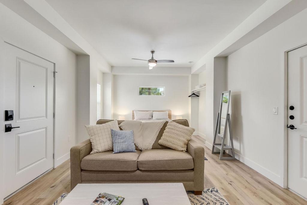 Bright New Beach House With In- Law Suite -- 2 Blocks To Beach! 세인트어거스틴 외부 사진